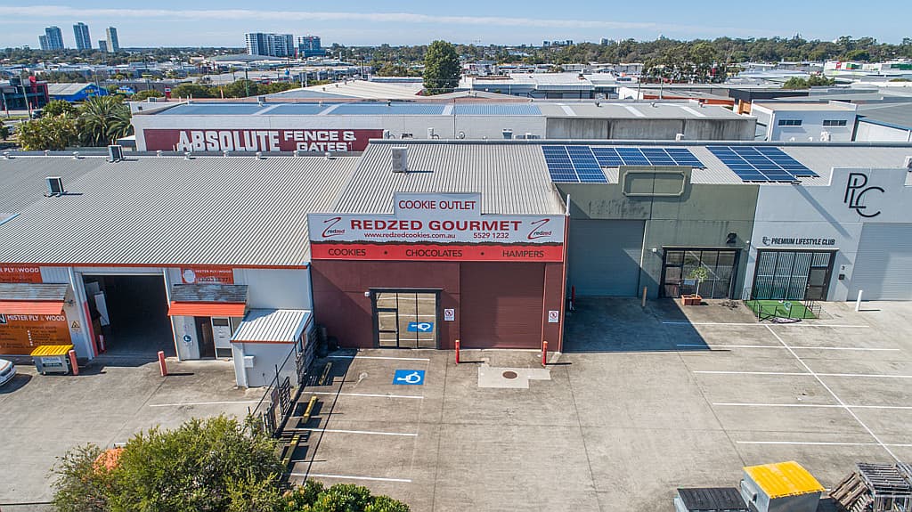 Surplus To Vendors Needs - Commercial Kitchen