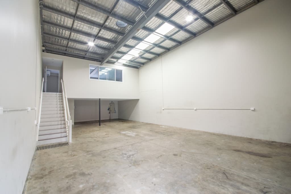 Sought After Industrial Unit In Growth Corridor