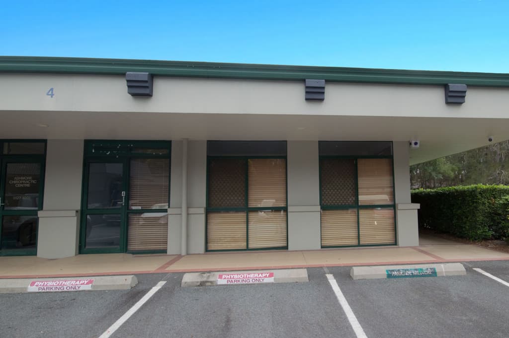 Premium Suite in Prime Ashmore Location