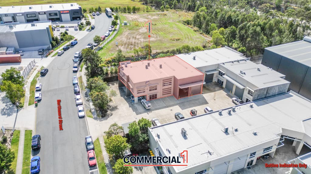 Exceptional Front Unit in Upper Coomera - Perfect for Your Business Needs!